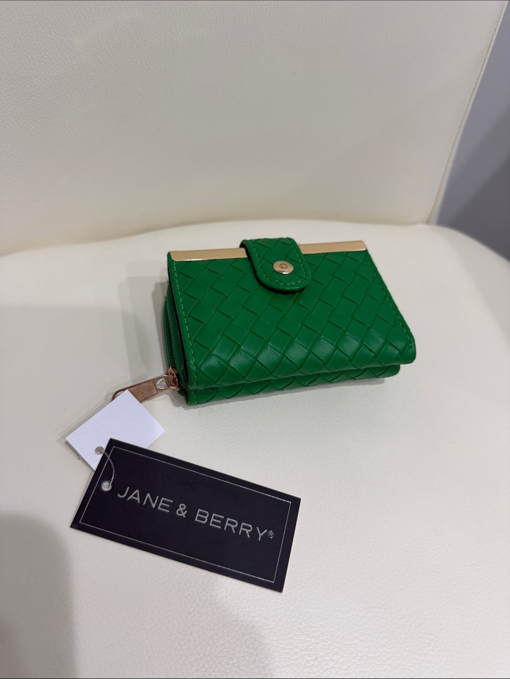 Jane & Berry Green & Gold Woven Compact Wallet & Coin Compartment
